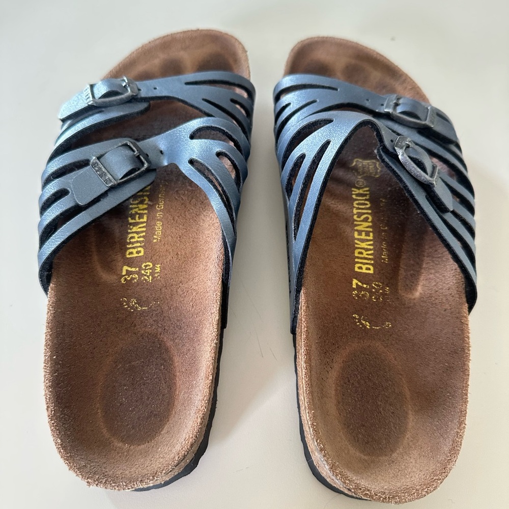 Women’s Birkenstock Strappy Cut-Out Buckle Sandals - Picture 3 of 4
